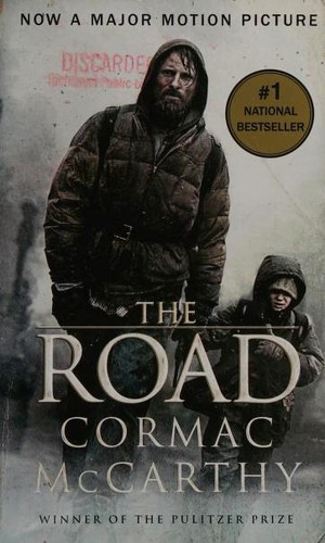 The Road (Paperback, 2009, Vintage International)